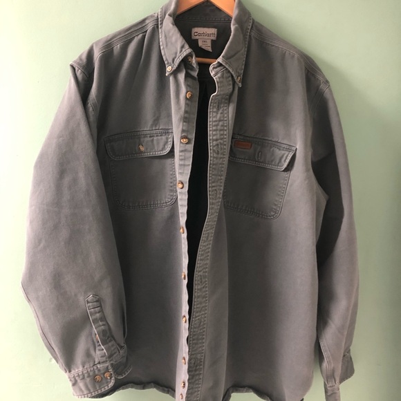 Carhartt Other - CARHARTT Shirt button closure